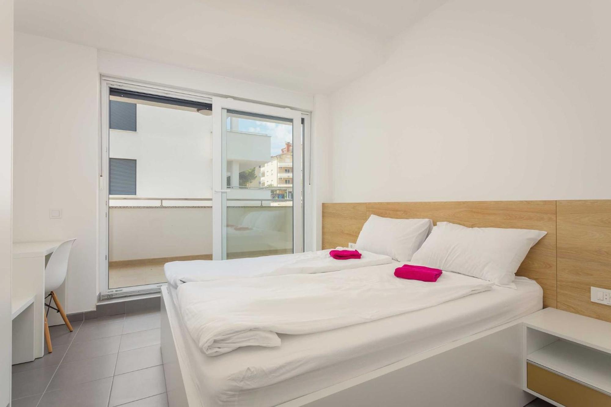 Apartment At Frida *