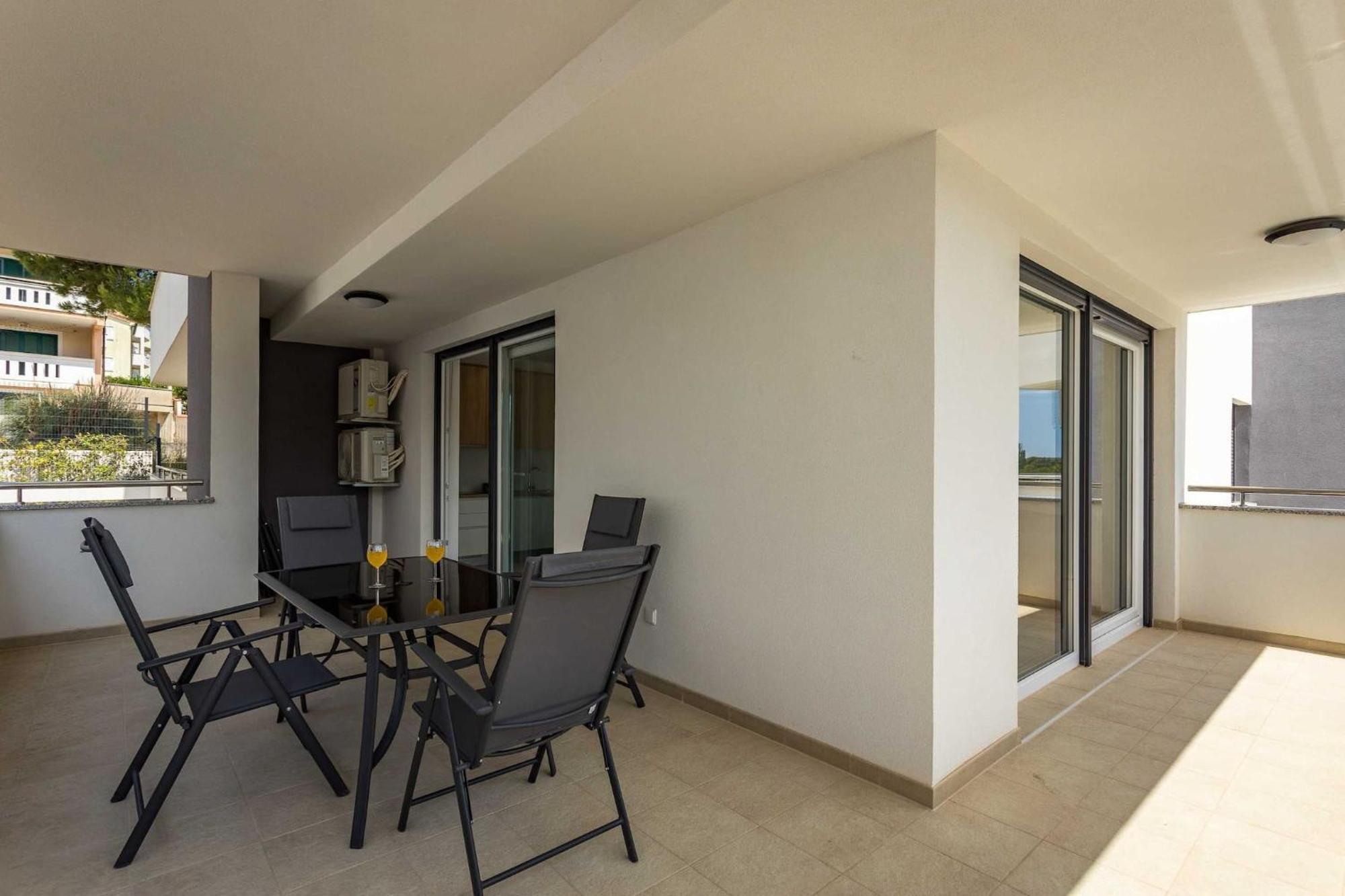 Apartment At Frida Premantura